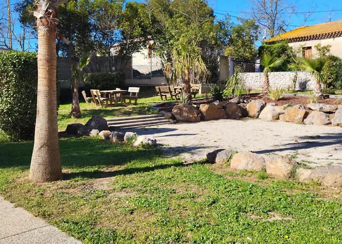 Camping Mobil 4 Places , Climatise Agde